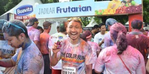 buavita-dan-the-color-run-jakarta-2014-tularkan-semangat-hidup-sehat